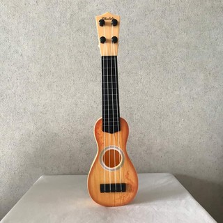 Ukulele siêu dễ thương cho bé tập chơi