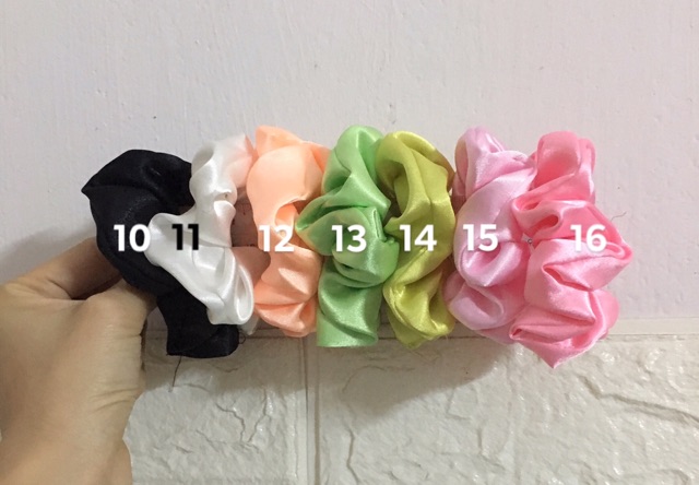 Scrunchies size trung - Bản 2,5cm - 3cm