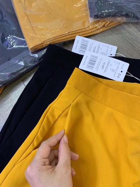 Quần giả váy 2 màu dành cho nữ | BigBuy360 - bigbuy360.vn