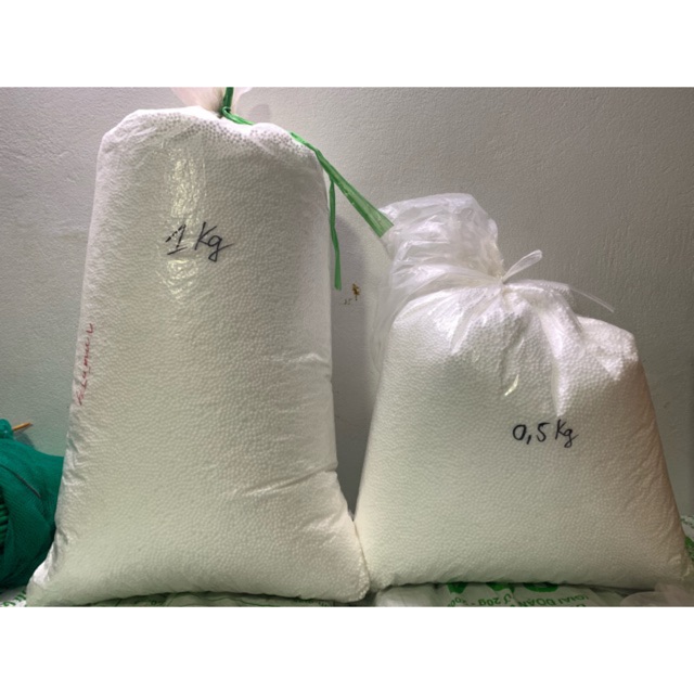 (CHỈ ĐẶT 1kg/1 Đơn) 1kg Hạt xốp trắng dùng để nhồi ghế hạt xốp ,nhồi gối ngủ ,để trang trí hộp quà ,tuyết