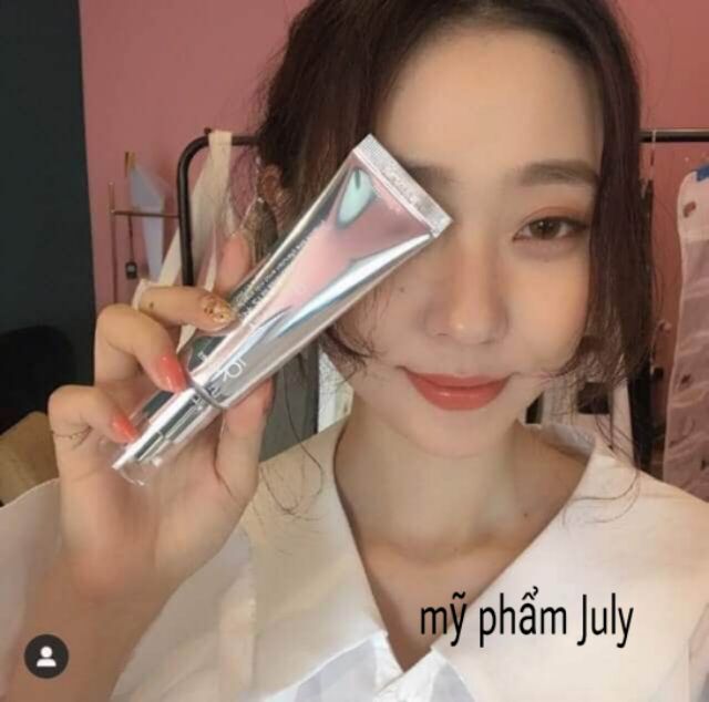 Kem nâng tông dưỡng trắng da 9w face