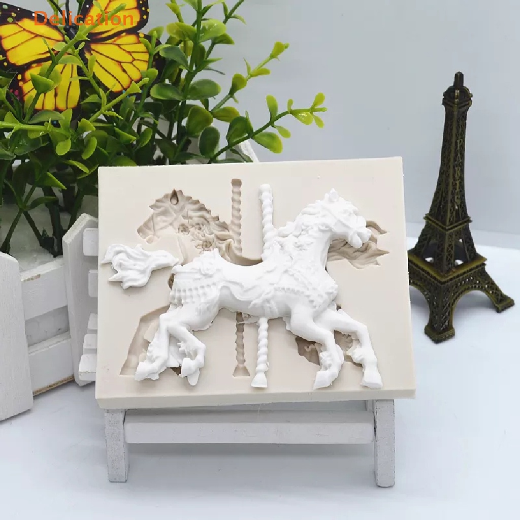 Khuôn Silicone Tạo Hình Vòng Quay Ngựa Gỗ Trang Trí Bánh DIY