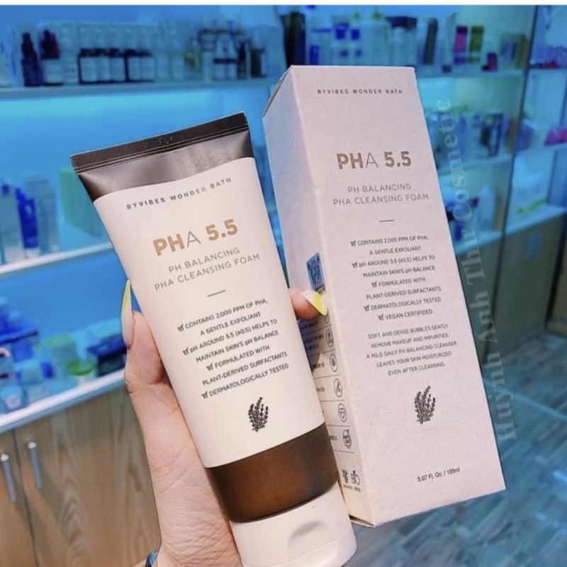 Sữa rửa mặt PHA 5.5 làm sạch sâu lỗ chân lông