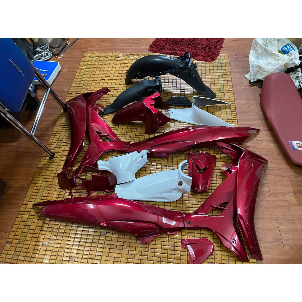 Dàn áo Sirius hàng Việt Nam loại 1 màu Đỏ Kendy, nhám Trắng