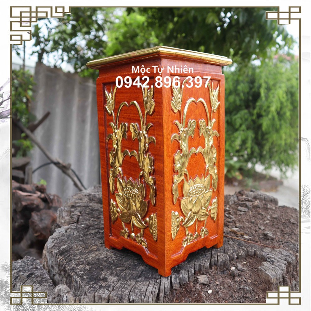 Kỷ đế kê hoa sen vàng vuông hộp gỗ hương cao 20cm và 25cm