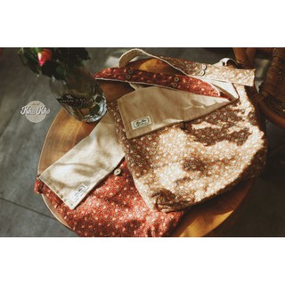 TÚI ĐEO CHÉO HANDMADE HỌA TIẾT VINTAGE 2 MÀU ảnh shop tự chụp