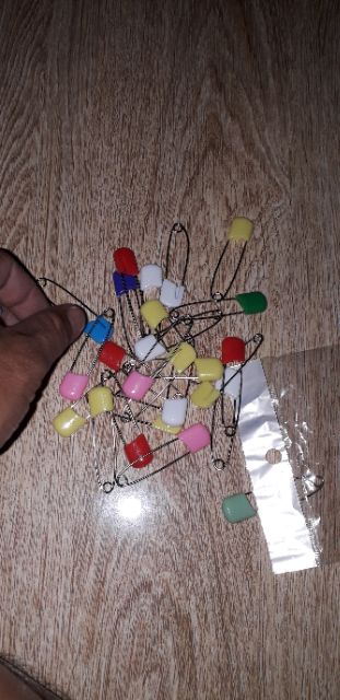 Sét 5 chiếc kim tây bằng thép không gỉ có đầu nhựa loại Đại dài 5,2 cm