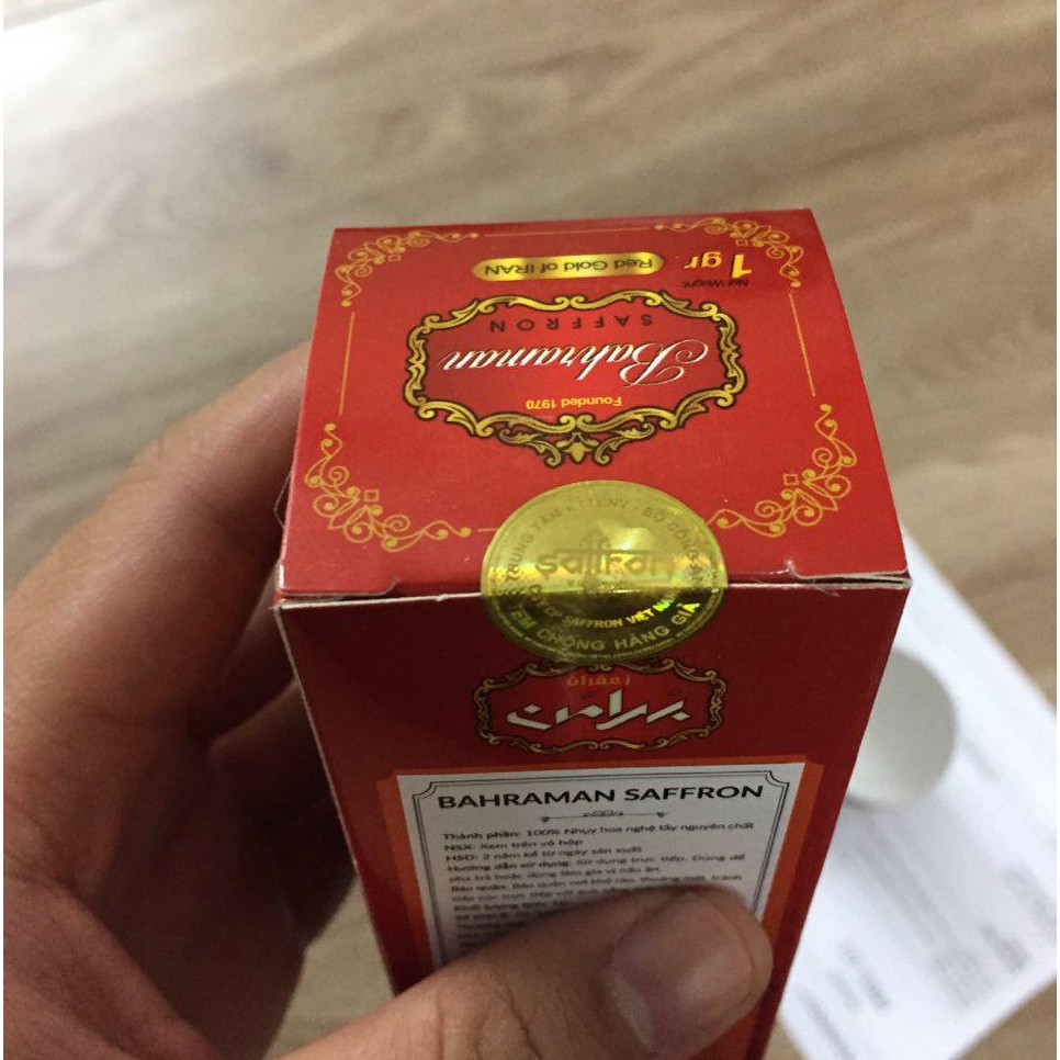Nhụy Hoa Nghệ Tây Saffron Bahraman 4 hộp 1 gr/hộp tặng Bột Saffron 1gr + Bình đựng 300ml | BigBuy360 - bigbuy360.vn