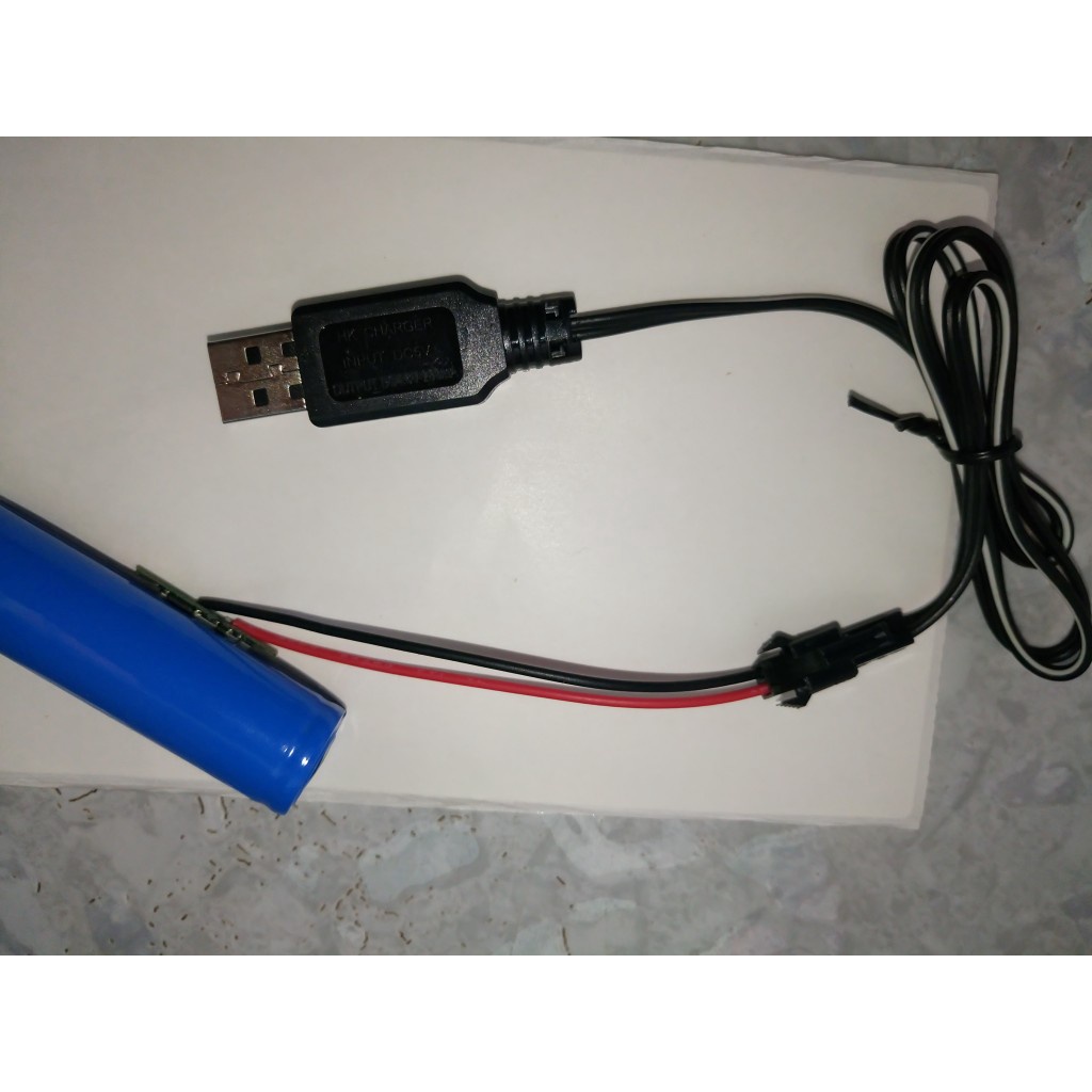 Bin 18650 có mạch bảo vệ chân sm kèm cáp sạc usb 4,8v