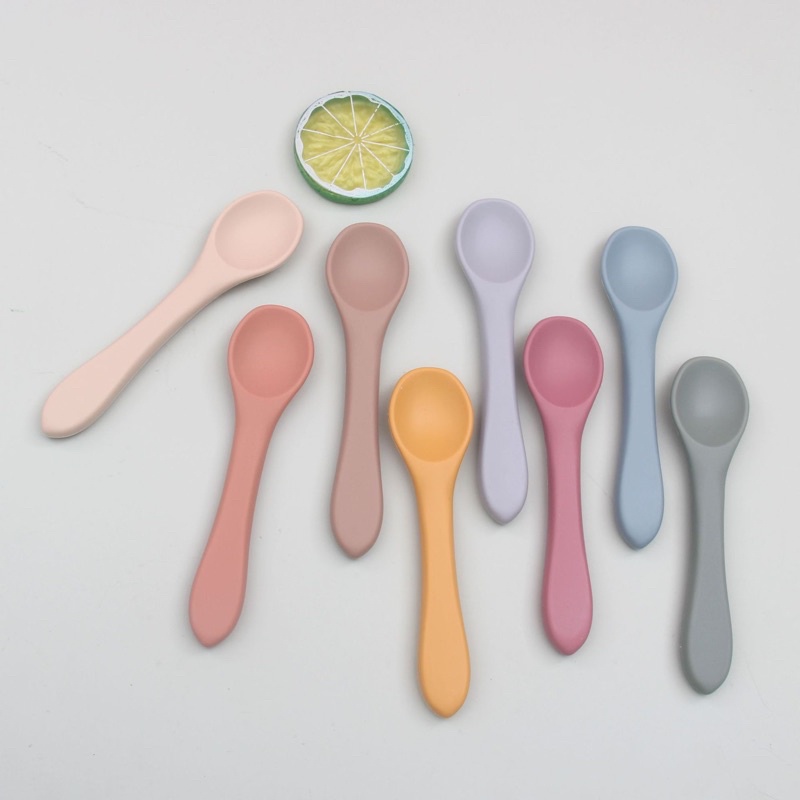 Thìa ăn dặm silicon siêu mềm không chứa BPA an toàn cho bé