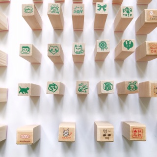 Con dấu gỗ stamp
