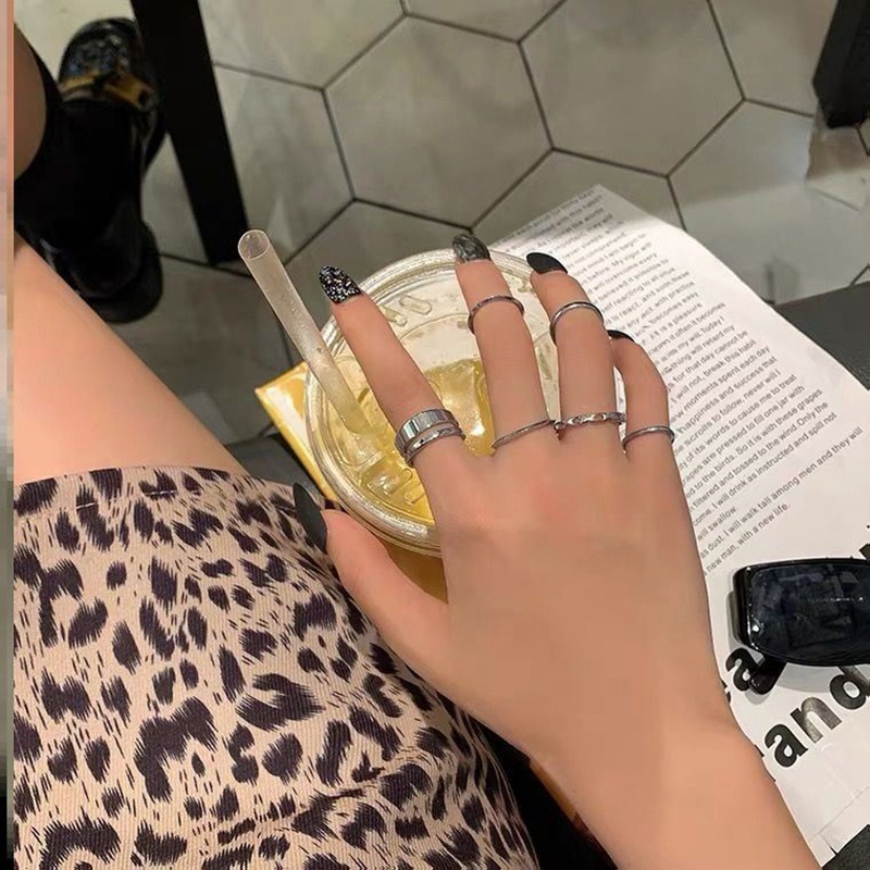 Nhẫn Thời Trang Làm Phụ Kiện Chụp Ảnh Cho Nữ