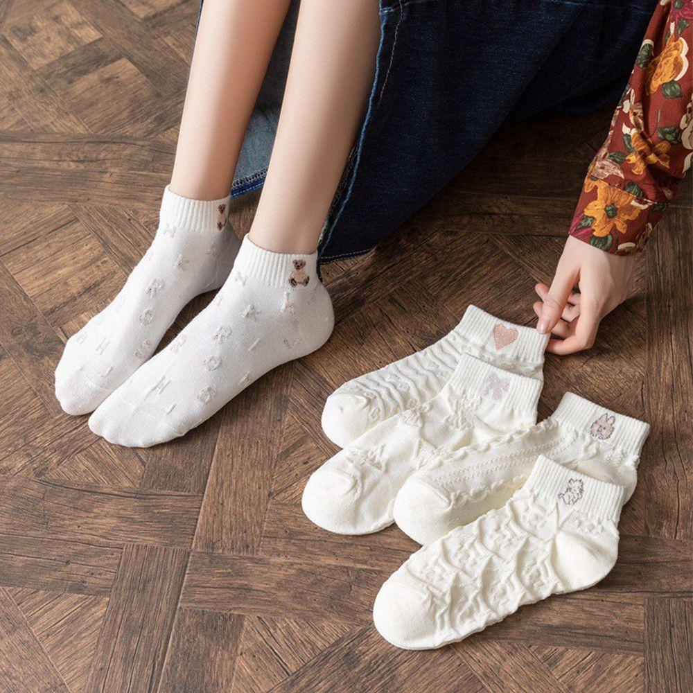 Set 5 Đôi Tất Cotton Xuyên Thấu Họa Tiết Gấu Trắng Đáng Yêu Dành Cho Nữ