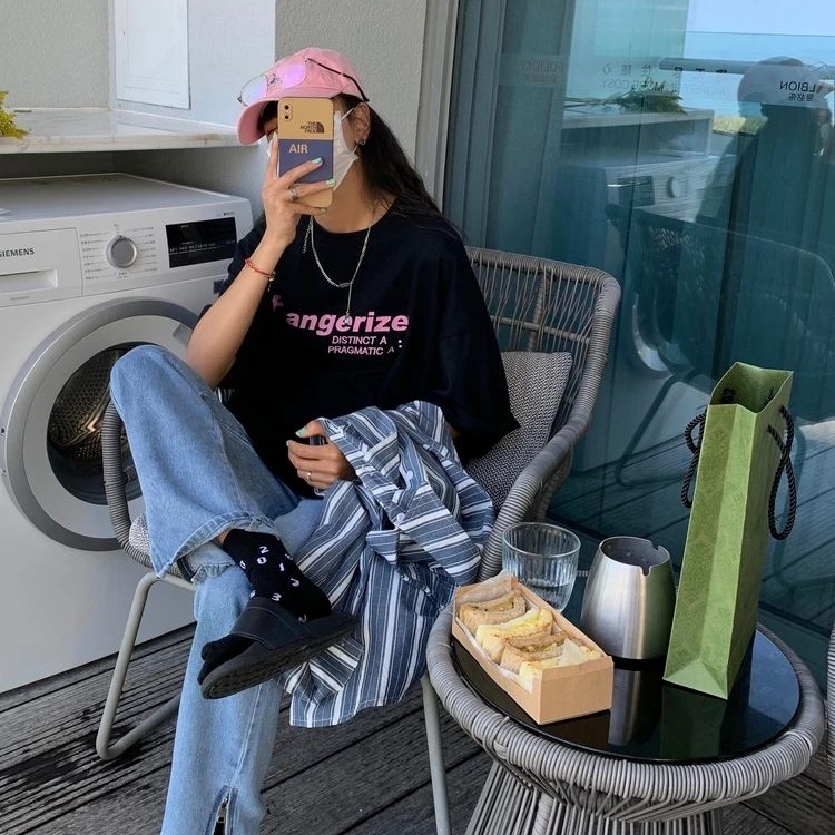 Áo Thun Nữ Cổ Tròn In Chữ Phong Cách Hàn Quốc