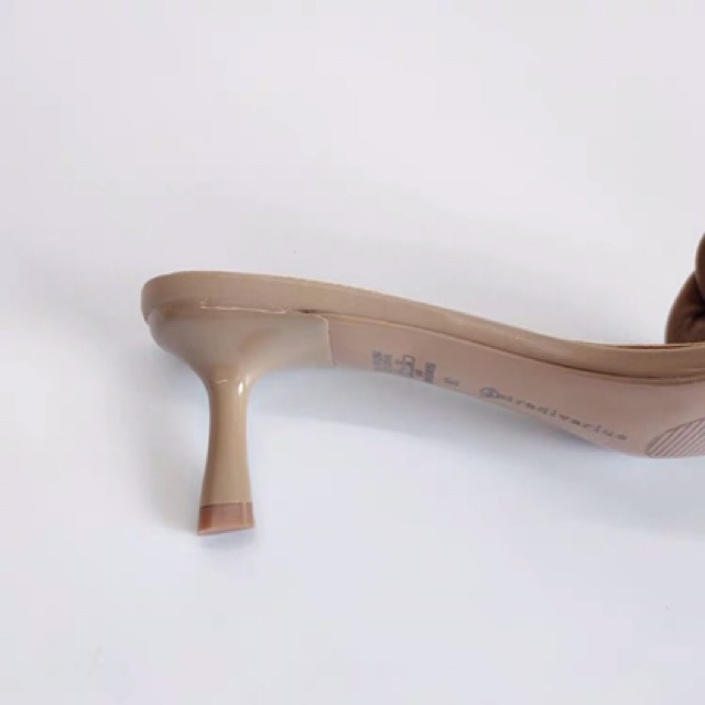 Guốc da quai tết Stradi.varus