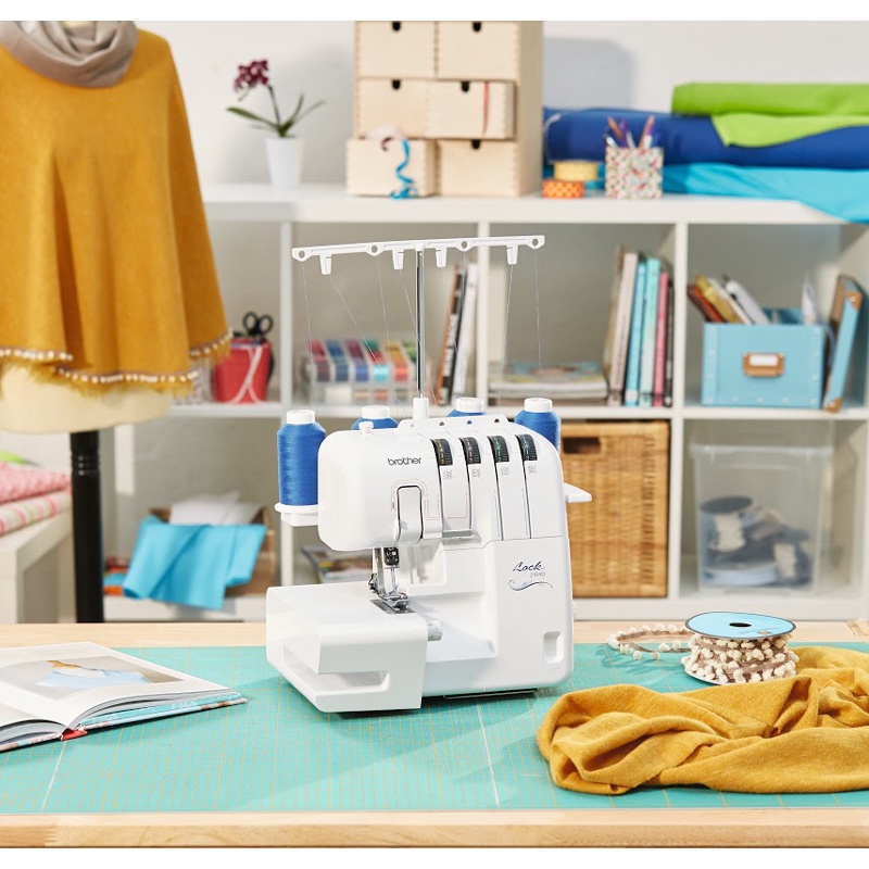 Máy vắt sổ Brother 2104D - Hàng chính hãng