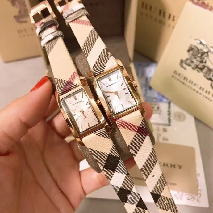 Đồng Hồ Nữ Chính Hãng BURBRRY 13552. Size: 19mm x 30mm x 5mm. vỏ Thép 316L, Mạ vàng 24k, Kính Saphia Nguyên Khối