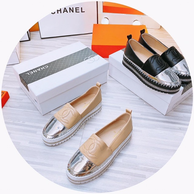 Giày slip on cha nèo bánh mỳ mũi bạc