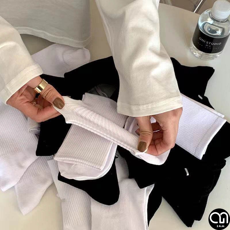 Tất Vớ Cổ Cao Trơn Trắng Đen Nam Nữ Thời Trang Unisex