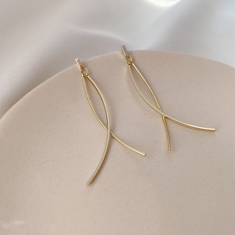 1 Đôi Bông Tai Dáng Dài Phối Tua Rua Phong Cách Hàn Quốc Cổ Điển Cho Nữ