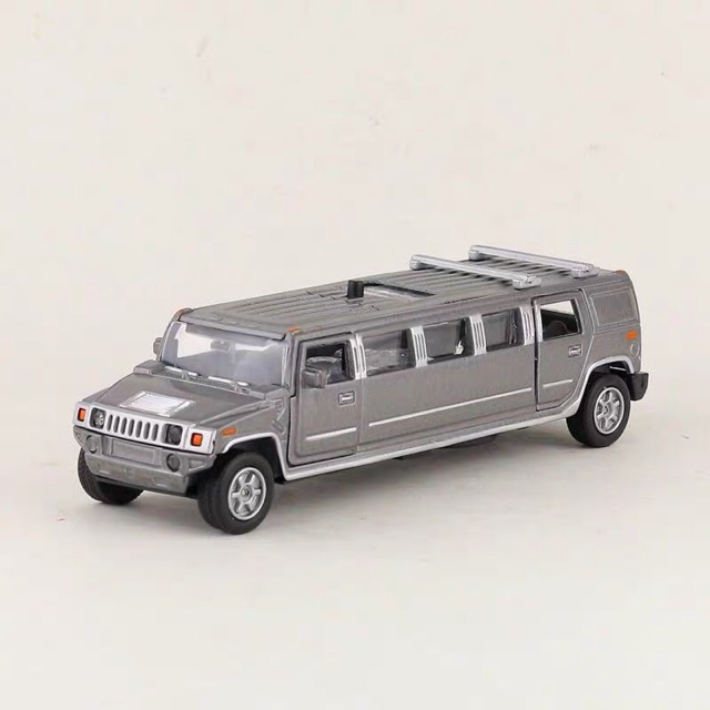 Mô Hình 1:38 Xe Hummer Limousine  3 màu