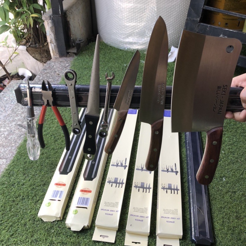 Thanh hít dao, dụng cụ, đa năng dài 50cm hút rất mạnh, sử dụng trong bếp, kho, mọi nơi, treo đồ tiện lợi