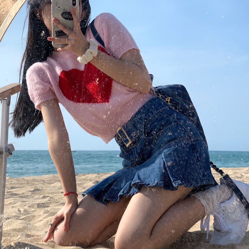 Áo len tay ngắn họa tiết hình trái tim theo phong cách retro