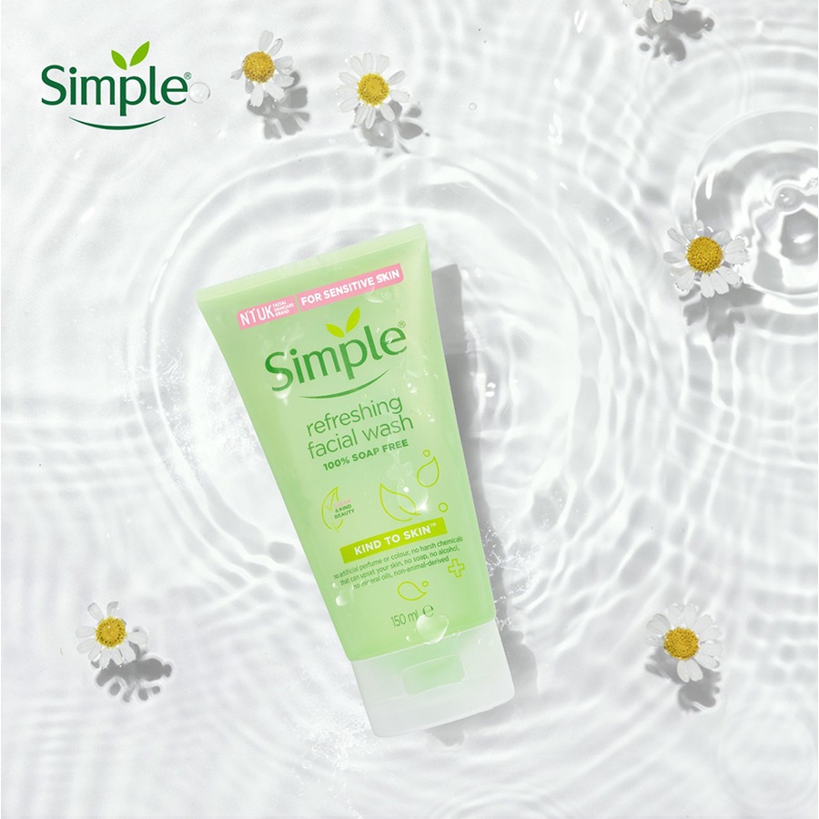Sữa Rửa Mặt Simple Dịu Nhẹ Cho Da Nhạy Cảm Kind To Skin Refreshing Facial Wash 150ml