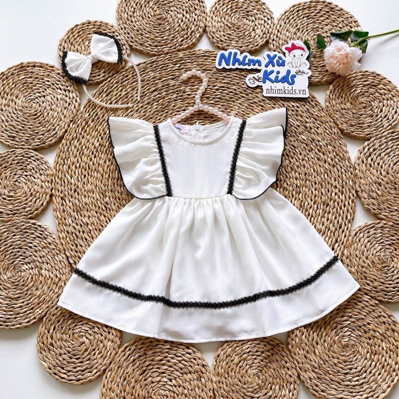 Váy Trắng Công Chúa Tay Cánh Tiên Viền Ren 4 Đến 28kg [V033]