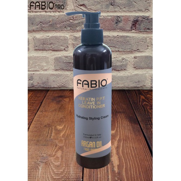 Gel Dưỡng Tóc Xoăn Tạo Kiểu Mềm Mại FABIO 235ml