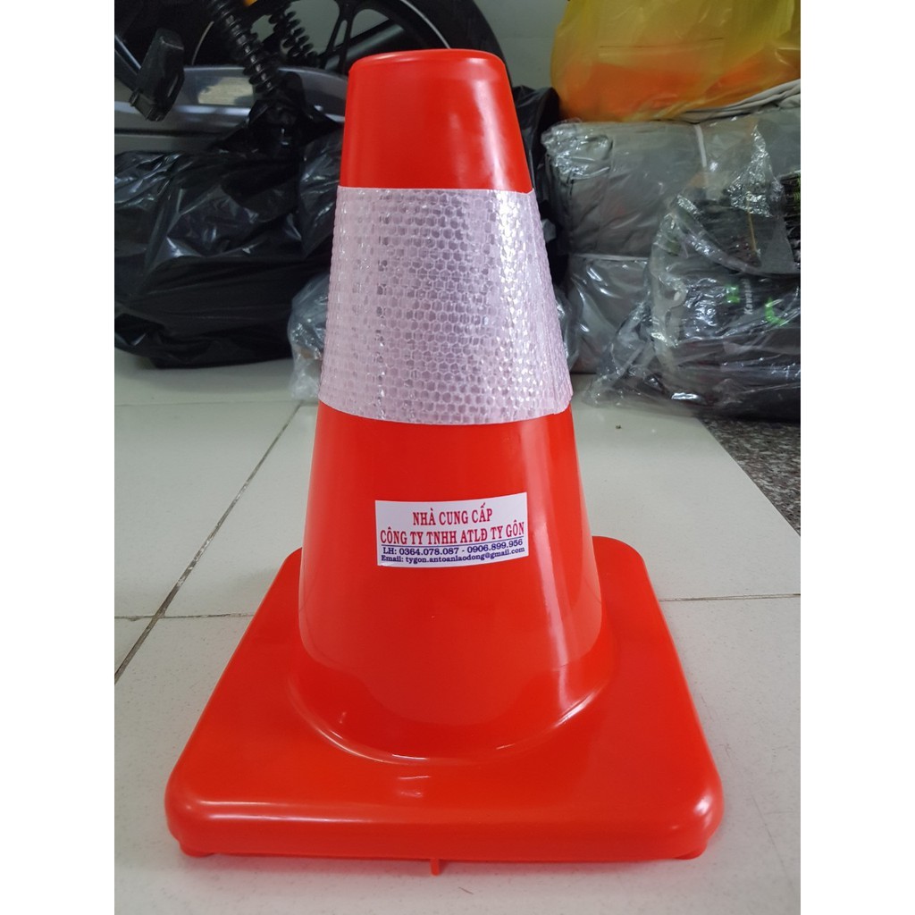 TRỤ GIAO THÔNG DẺO 30CM