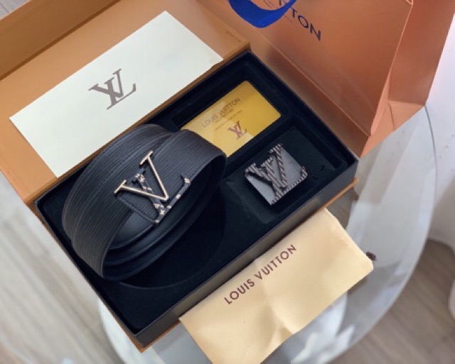 Thắt lưng LV