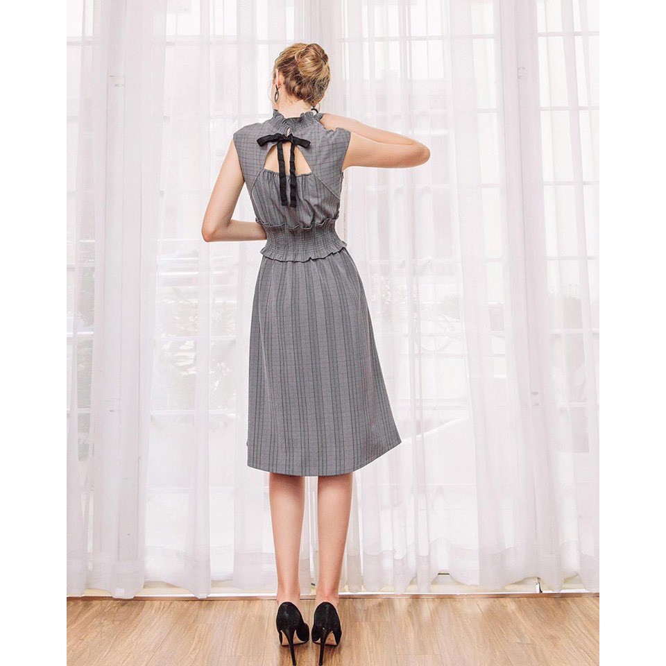 Đầm Caro Chun Eo Thiết Kế