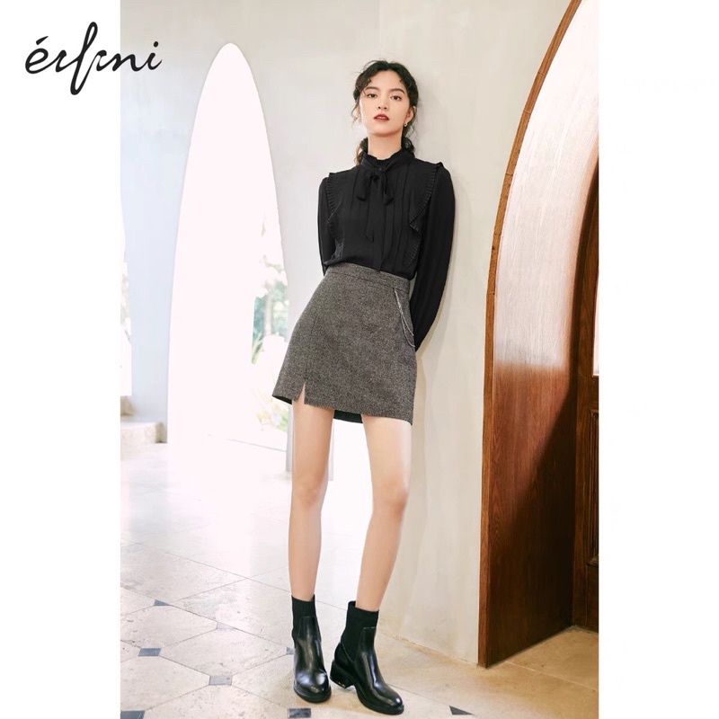 Chân váy ghi Eifini