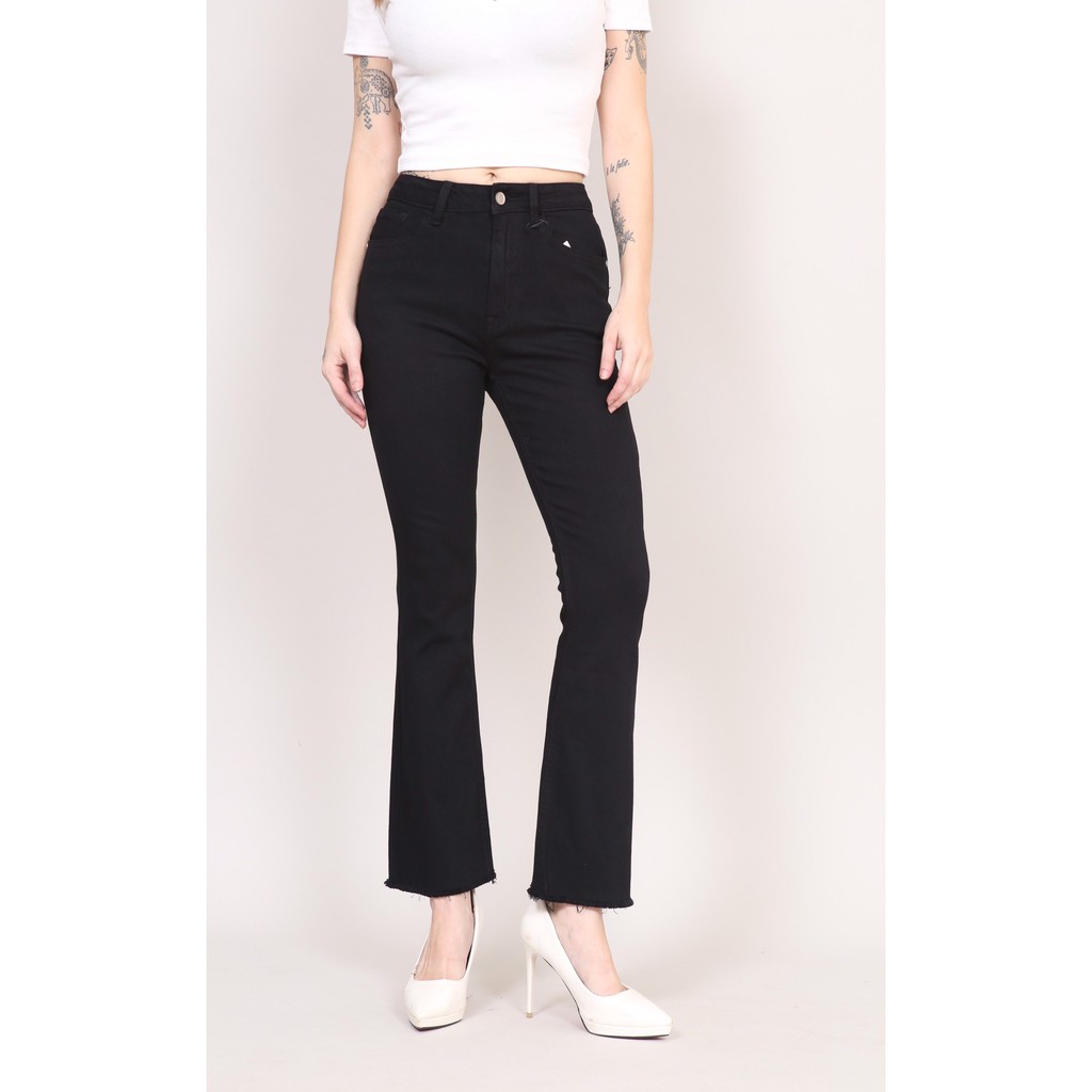 Quần Jeans Nữ Ống Loe Cạp Cao Co Giãn Đen Trắng Trơn Gấu Tua CT Jeans | BigBuy360 - bigbuy360.vn