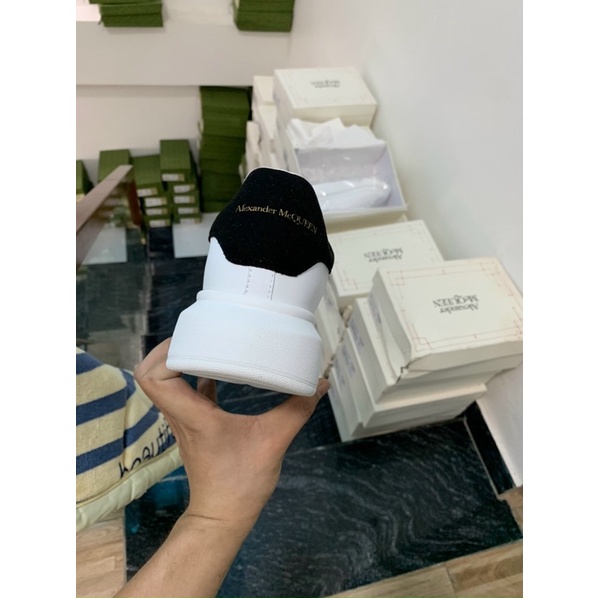 Giày thể thao sneakers M.C nam nữ trắng gót đen tăng chiều cao êm chân B 809