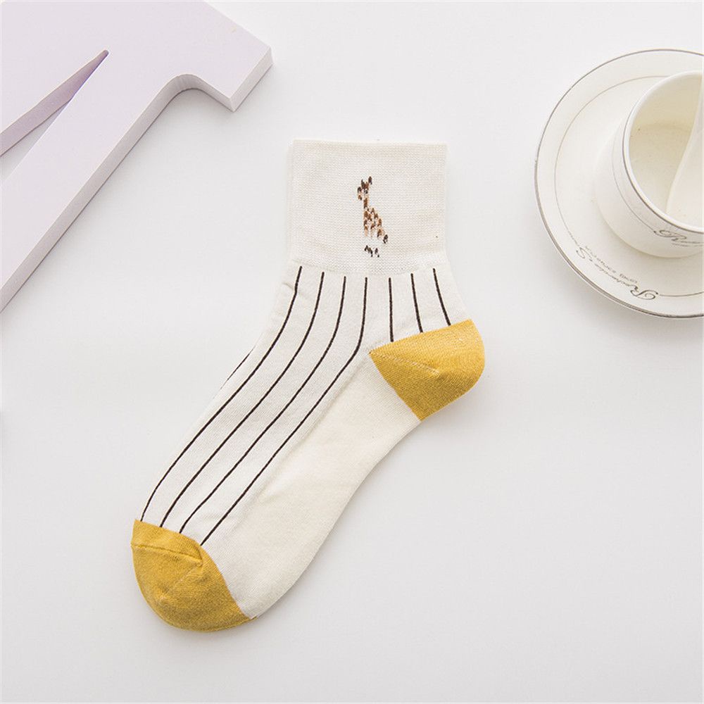 Đôi vớ cotton in hình hươu cao cổ hoạt hình dễ thương MIHAN1