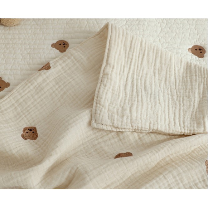 New Chăn Xô 6 Lớp Chezbebe Thêu Hình Gấu Shegomi