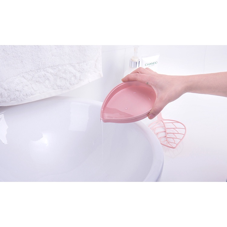 Khay Đựng Xà Phòng Hình Chiếc Lá Hai Tầng Bằng Nhựa