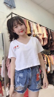 Áo thun crop top mỏng mát kute