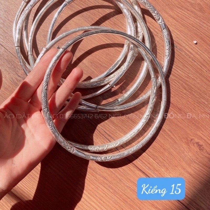 Size bé13cm 15cm và 16cm. Chuyên đeo mặc áo dài và cổ phục