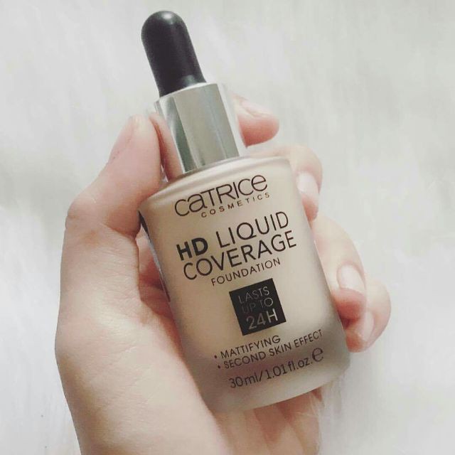 Kem nền lọ karadium Like a Movie Star Cover Foundation