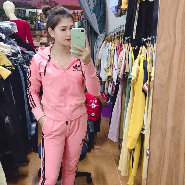 Bộ thể thao adidas