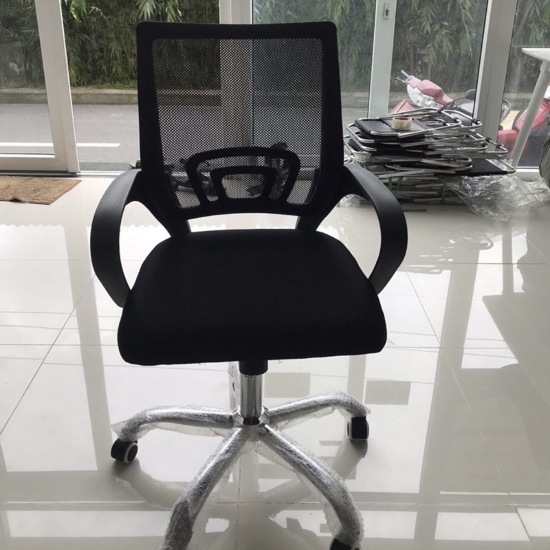 Ghế làm việc chân xoay Trường Mai Sài Gòn lưng lưới có chế độ hậy gù tay nhựa đúc cao cấp