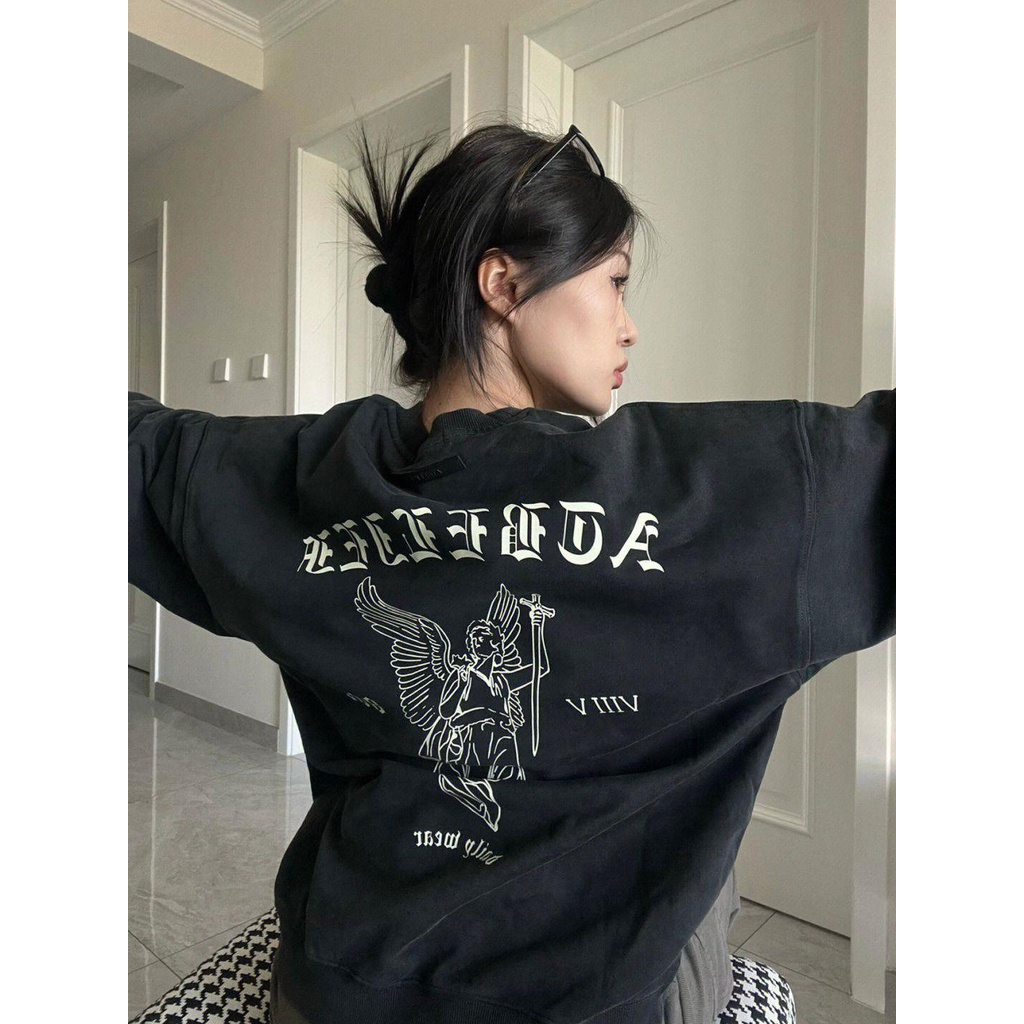 Áo Nỉ Dáng Rộng Màu Đen In Chữ Thời Trang Thu Đông Cá Tính Cho Nữ