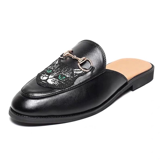 Giày Sục Nam Thêu Mèo Độc Lạ Cá Tính Kiểu Dáng Hàn Quốc | BigBuy360 - bigbuy360.vn