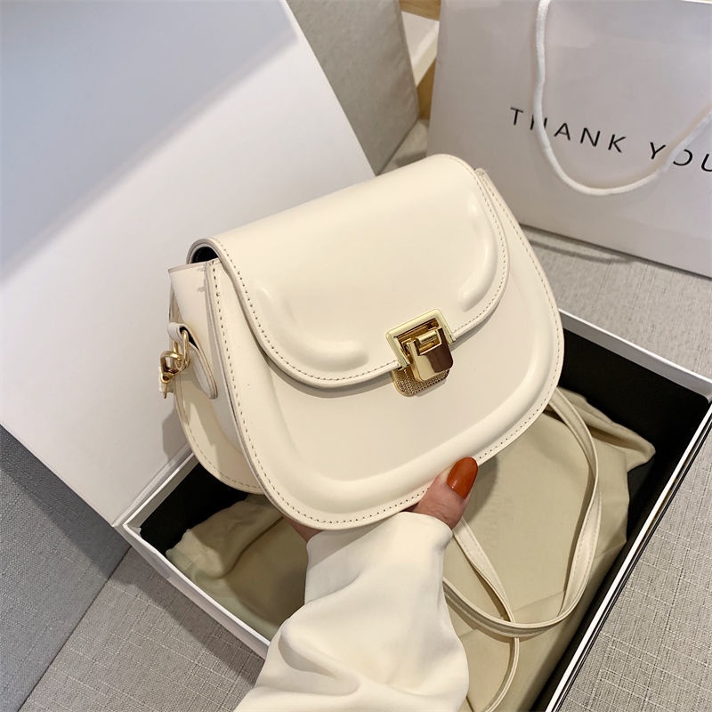 Túi Đeo Vai Kiểu Yên Ngựa Phong Cách Hàn Quốc Thời Trang Mới 2022 Cho Nữ