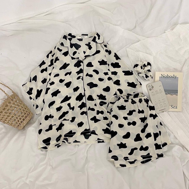 Bộ Pijama <FREESHIP> Bộ pijama hình cộc tay nữ tặng kèm dây buộc tóc scrunchies, bộ đồ mặc nhà siêu kute, bộ cộc nữ | BigBuy360 - bigbuy360.vn