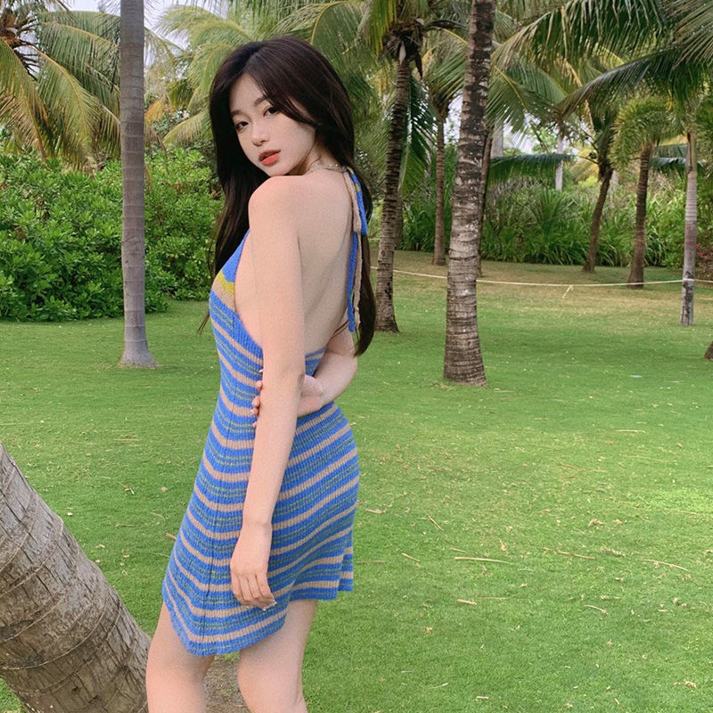 Đầm Len Sọc Cổ Yếm Thời Trang Hè 2021 Cho Nữ | BigBuy360 - bigbuy360.vn