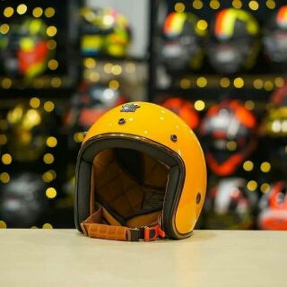 [CHÍNH NGẠCH]NÓN BẢO HIỂM 3/4 ROYAL M20C VÀNG BÓNG